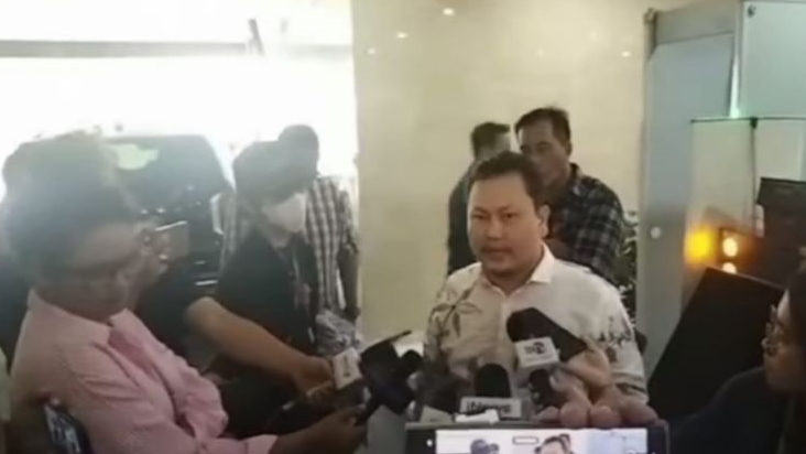 Tudingan Prabowo Subianto Mencekik Wamentan Makin Panas, Akun YouTube Seword TV Resmi Dilaporkan ke Bareskrim