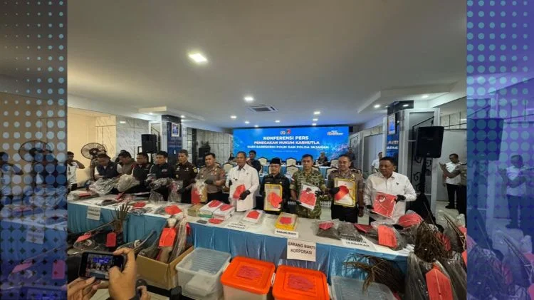 Kabareskrim Polri Komjen Pol. Asep Safrudin menyampaikan perkembangan penegakan hukum kasus karhutla di Pontianak.