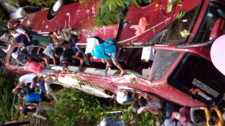 Kapolres Tegal Bantah Bus Masuk Jurang Wisata Guci