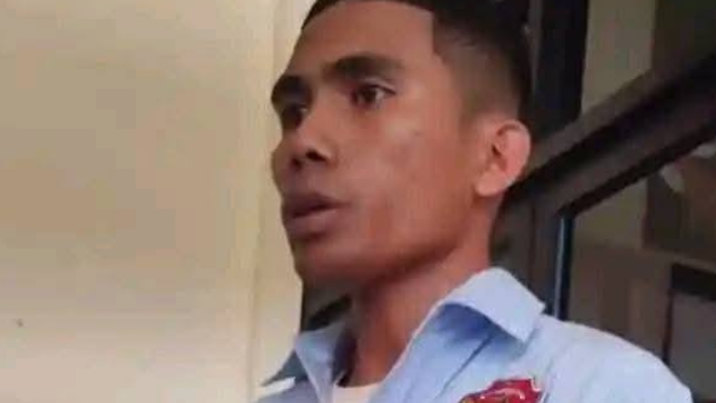 Tampang Emanuel Karsianto Sukardana, Operator SD Katolik Ilhaloko Tikam ASN Dinas Pendidikan Sumba Barat Daya