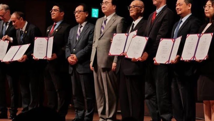 Rektor UI Raih Penghargaan Internasional dari Tohoku University Jepang karena Hal Ini