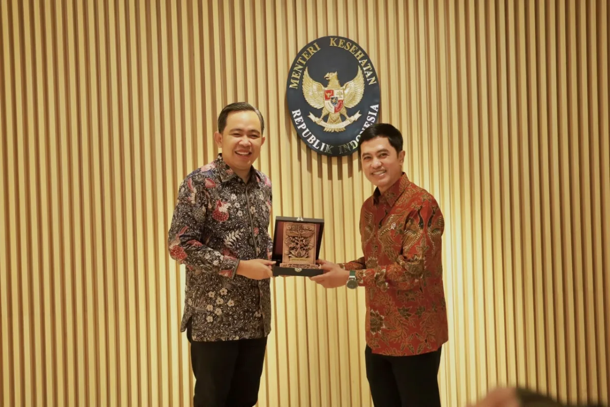 Bupati Jember Gus Fawait saat mengunjungi Kementerian Kesehatan RI. (Dok. Diskominfo Jember)