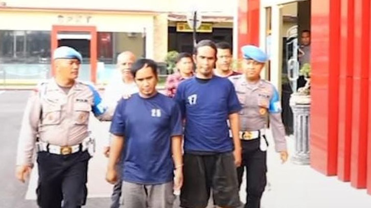 Dikira Suhu Taunya Cupu, 2 Pria Penantang Polisi Langsung Pucet Saat Digaruk Anggota