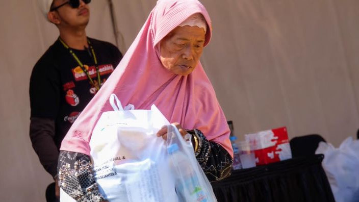Dari Balongan untuk Warga: Pertamina Salurkan Sembako Bersubsidi bagi Masyarakat Prasejahtera