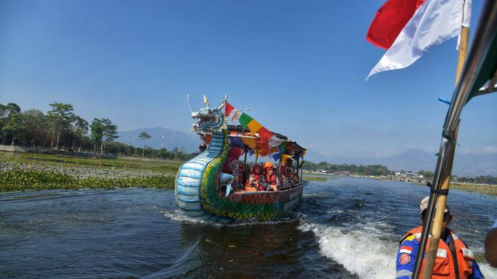 Revitalisasi Buat Belasan Situ, Waduk, dan Saluran Multifungsi di Jabar Jadi Destinasi Wisata Menarik