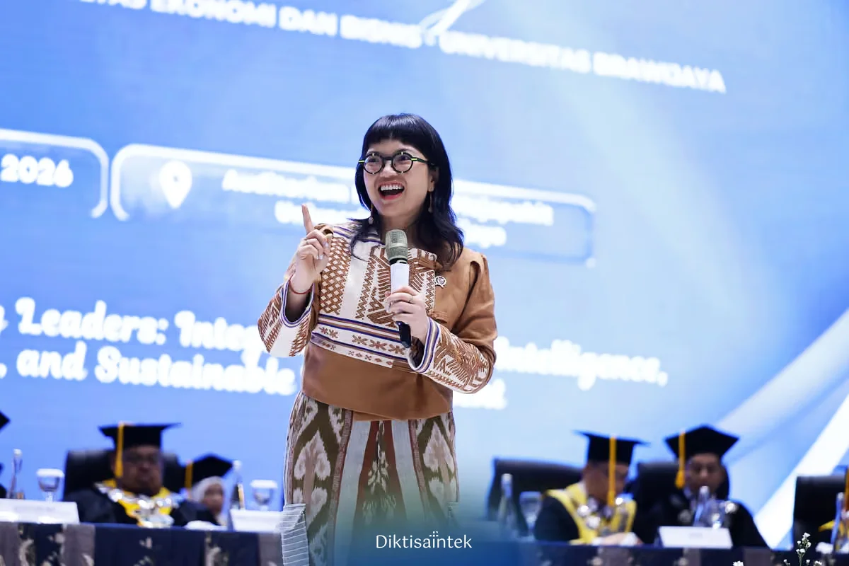Ilustrasi. Wamendiktisaintek Stella Christie menyampaikan perkembangan pembahasan rencana kuliah gratis. (Foto: kemdiktisaintek.go.id)