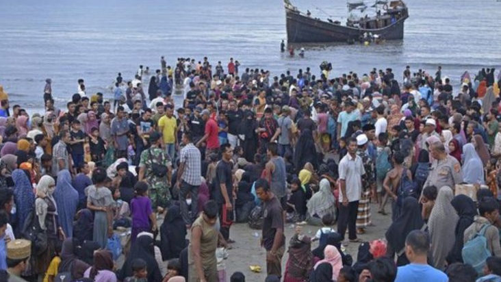 Hidup di Negeri Orang, Bantuan Makin Menipis: Warga Rohingya Demo Turun ke Jalan Tuntut Hidup Lebih Layak