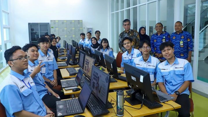Menaker Tekankan Pelatihan Vokasi agar Lulusan Siap Masuk Dunia Kerja