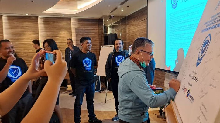 29 Media AMSI Siap Adopsi Trustworthy News Indicators Jawab Tantangan Teknologi AI