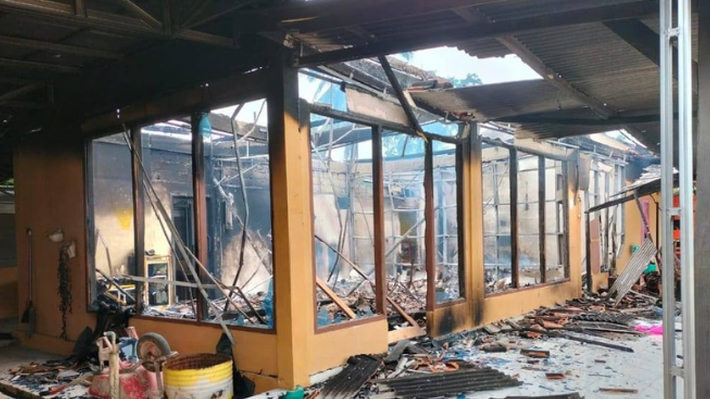 Kronologi Rumah Lurah di Lampung Tengah Dibakar Warga, Diduga Gegara Korupsi Bansos Hingga Penikaman