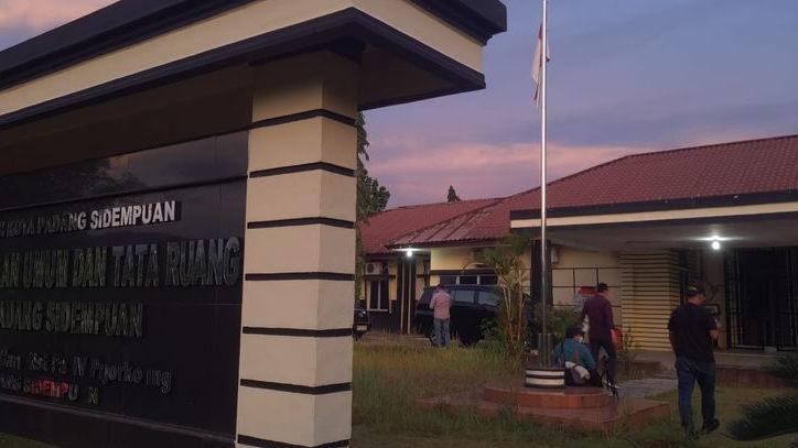 KPK Geledah Bersamaan PUPR Madina dan Padangsidimpuan Terkait OTT Kadis PUPR Sumut Topan Ginting
