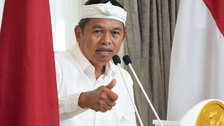 Gubernur Jabar Dedi Mulyadi Santuni Keluarga Korban Ledakan Amunisi di Garut Sebesar Rp50 Juta