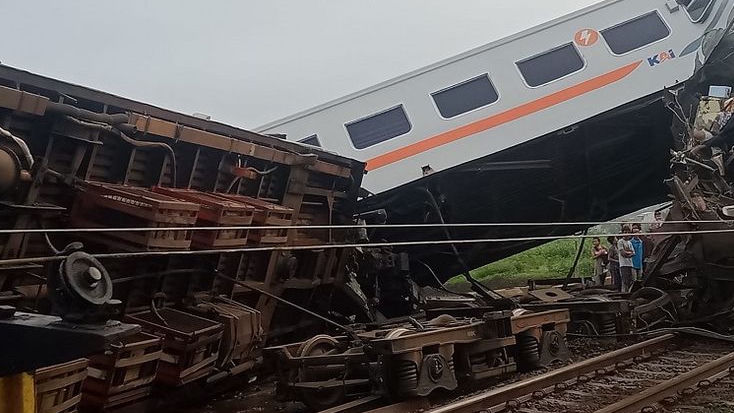 Pascakecelakaan di Cicalengka, KAI Pastikan Jalur Kereta Api Bandung Sudah Bisa Dilalui
