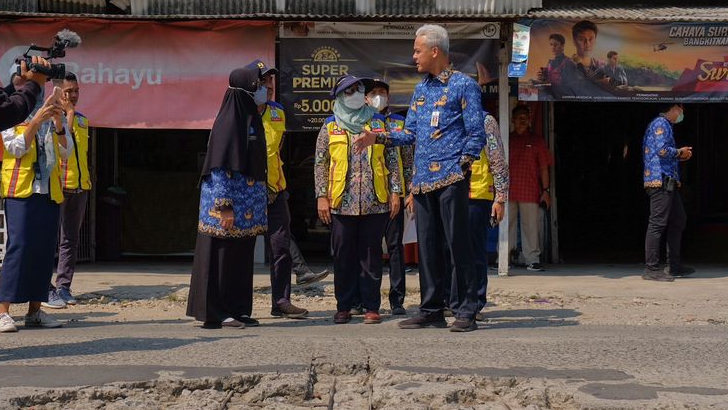 Ganjar Minta Jalur Alternatif Demak-Semarang dalam Kondisi Baik; Tangani dengan Cepat