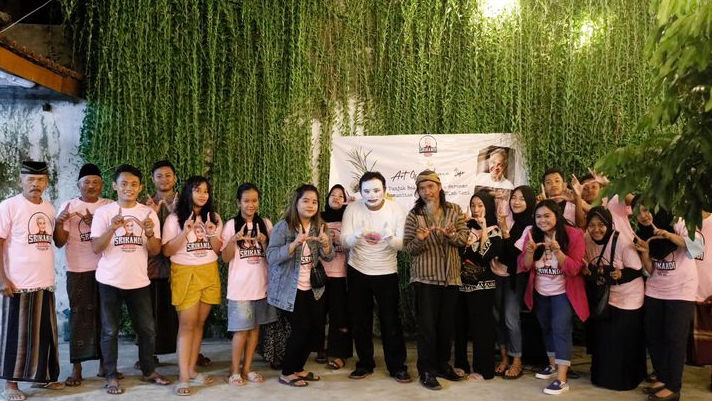 Gandeng Komunitas POST, Sukarelawan Ganjar Gelar Pertunjukan Pantomim di Trenggalek