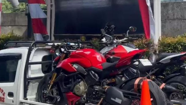 Wamenaker Jadi Tersangka Pemerasan, Dua Ducati Langsung Diangkut KPK