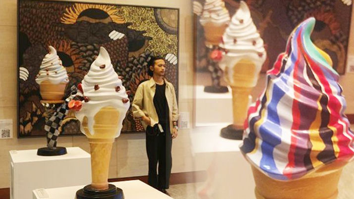Seniman Bogor Yana WS Pajang Es Krim di Pameran Seni Rupa Astra “Indonesian Dream”, Baca Masa Depan Indonesia