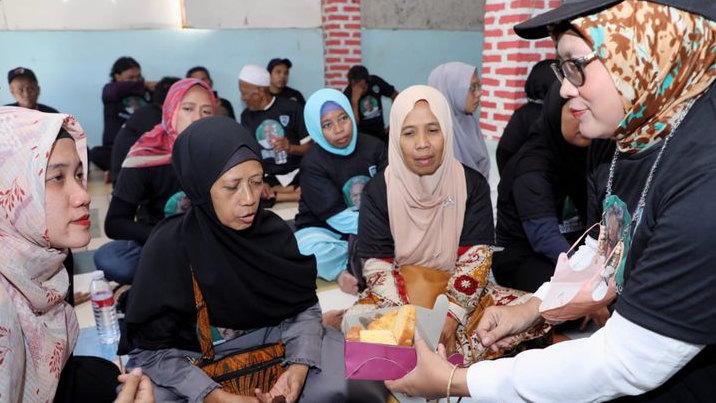 Kowarteg Ganjar Gelar Pelatihan Membuat Brownies Kukus di Jakarta Timur