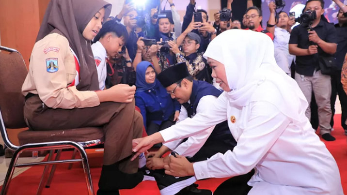 Mensos Saifullah Yusuf Klarifikasi Sepatu Sekolah Rakyat yang Viral, Bukan dari Kemensos