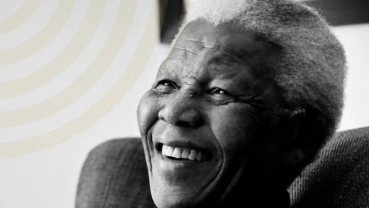 Nelson Mandela dan Kemenangan Kemanusiaan, Sejarah Besar  Pelantikan Nelson Mandela 10 Mei