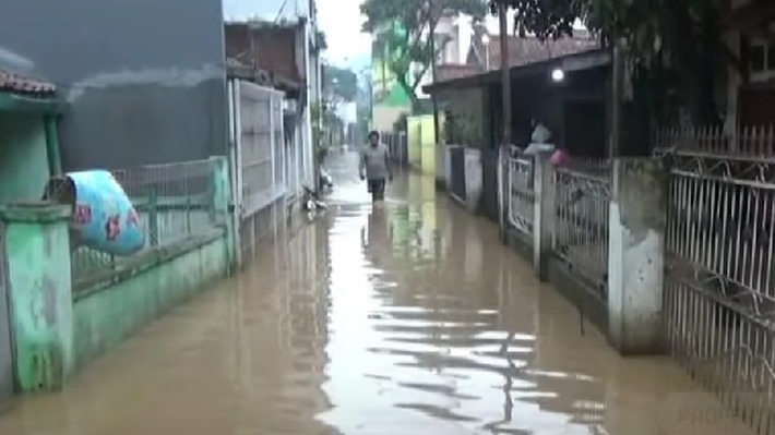 Imbas Banjir dan Angin Kencang di 17 Titik Kota Tangerang, BPBD Siapkan Posko Pengungsian