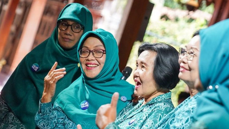 Indonesia Bermartabat Ramah Lansia Melalui Literasi Digital yang Inklusif
