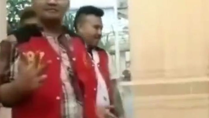 Gaya Sok Jagoan Debt Collector Penarik Mobil Clara Shinta : Laki-laki Tuh Berantem, Masuk Penjara Biasa
