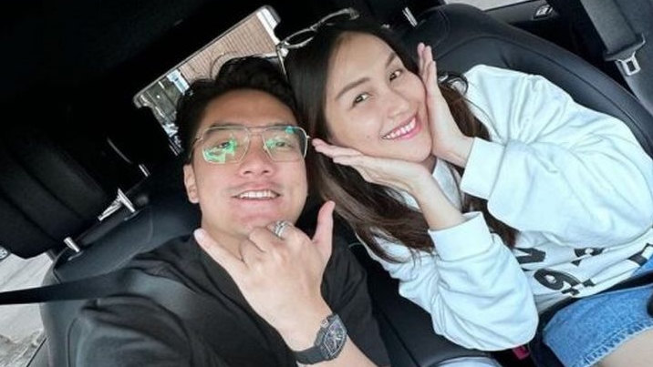 Akui Dekat Banget dengan Boy William, Ayu Ting Ting : Kita Enggak Pernah Tahu Namanya Jodoh