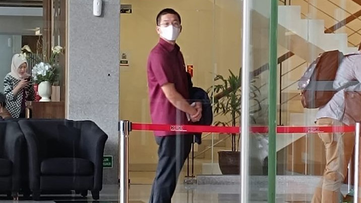 Telusuri Aliran Uang Eks Mentan SYL, Tim KPK Gerebek Rumah Pemilik Produsen Pakaian Dalam
