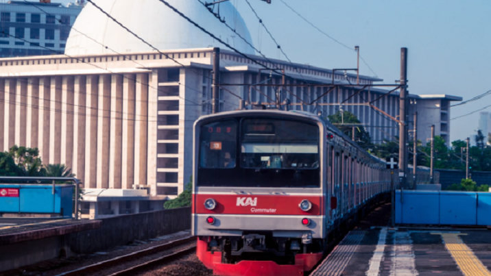 Pemprov Jakarta Keluarkan Peraturan Wajib Naik Transportasi Umum Setiap Rabu, ASN Golongan Ini Boleh Pakai Mobil Pribadi