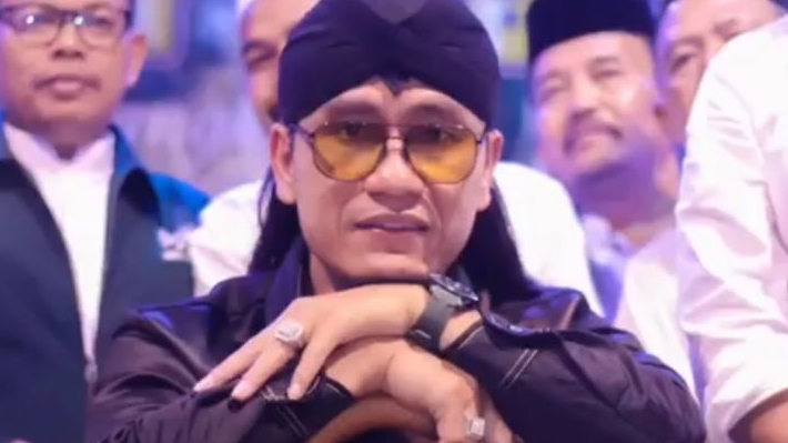 Gus Miftah Beri Klarifikasi dan Permohonan Maaf Terkait Dugaan Penganiayaan Santri Ora Aji