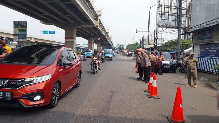 Pantauan Jalur Mudik di Kalimalang, Belum Ada Gejolak yang Signifikan