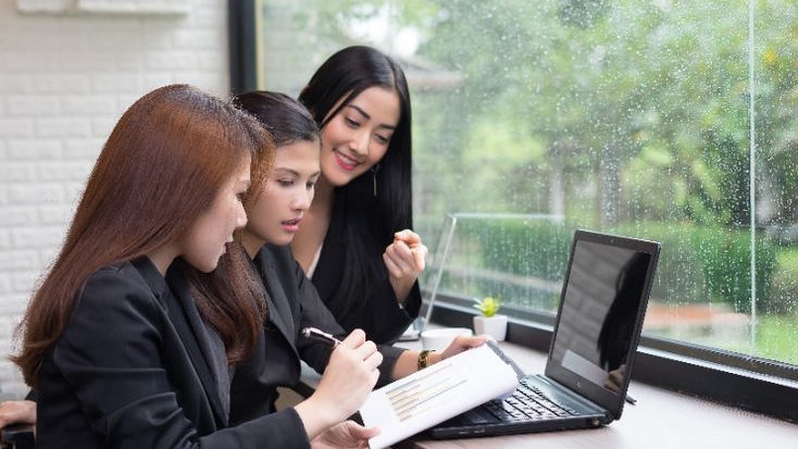10 Jurusan Kuliah Paling Mudah Dapat Kerja pada 2026, Ilmu Komputer Masih Diburu Meski Era AI Makin Dominan