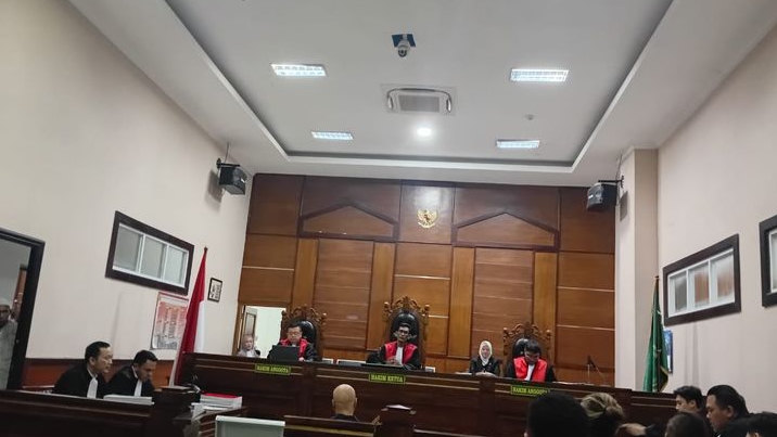 Terlibat Kasus Pencemaran Nama Baik, Hakim PN Jakut Vonis Bos PT MEIS 10 Bulan Penjara