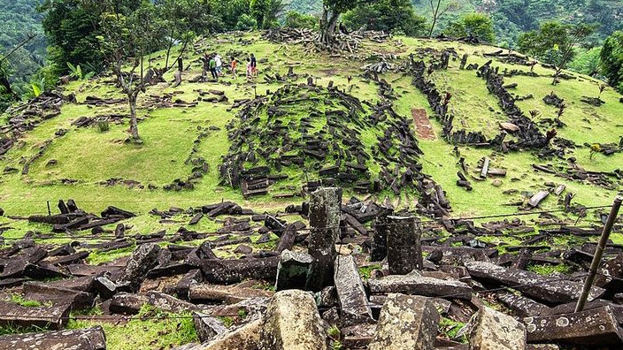 Teknologi Gunung Padang Bikin Arkeolog Tercengang, Benua Atlantis yang Hilang ?