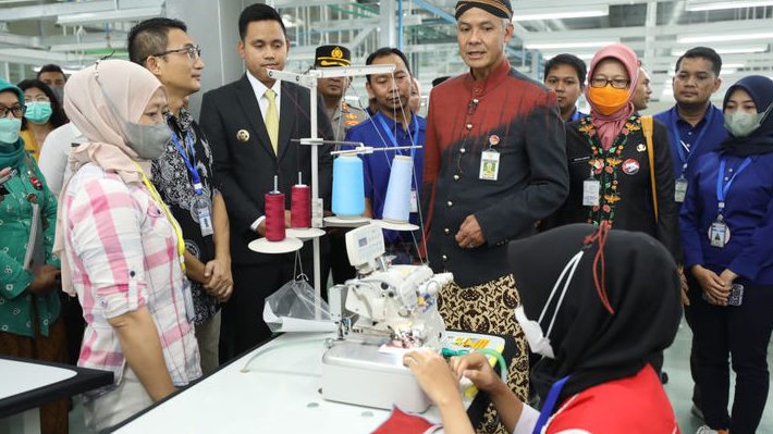 Dari Inisiasi Sirkular Ekonomi Hingga Eksekusi Potensi Sumber Daya Alam, Ganjar Bawa Jateng Raih PPD 2023