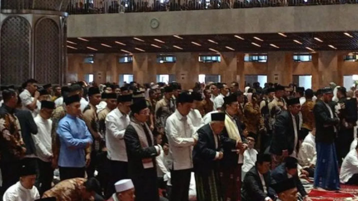 Menag Yaqut : Keberkahan Bagi Indonesia, Jamaah Shalat Idul Fitri di Masjid Istiqlal Tahun Ini Mencetak Rekor