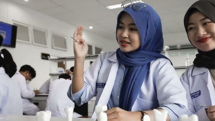 Fakultas Kedokteran Gigi Terbaik di Indonesia Versi EduRank 2025, Ini Daftarnya!