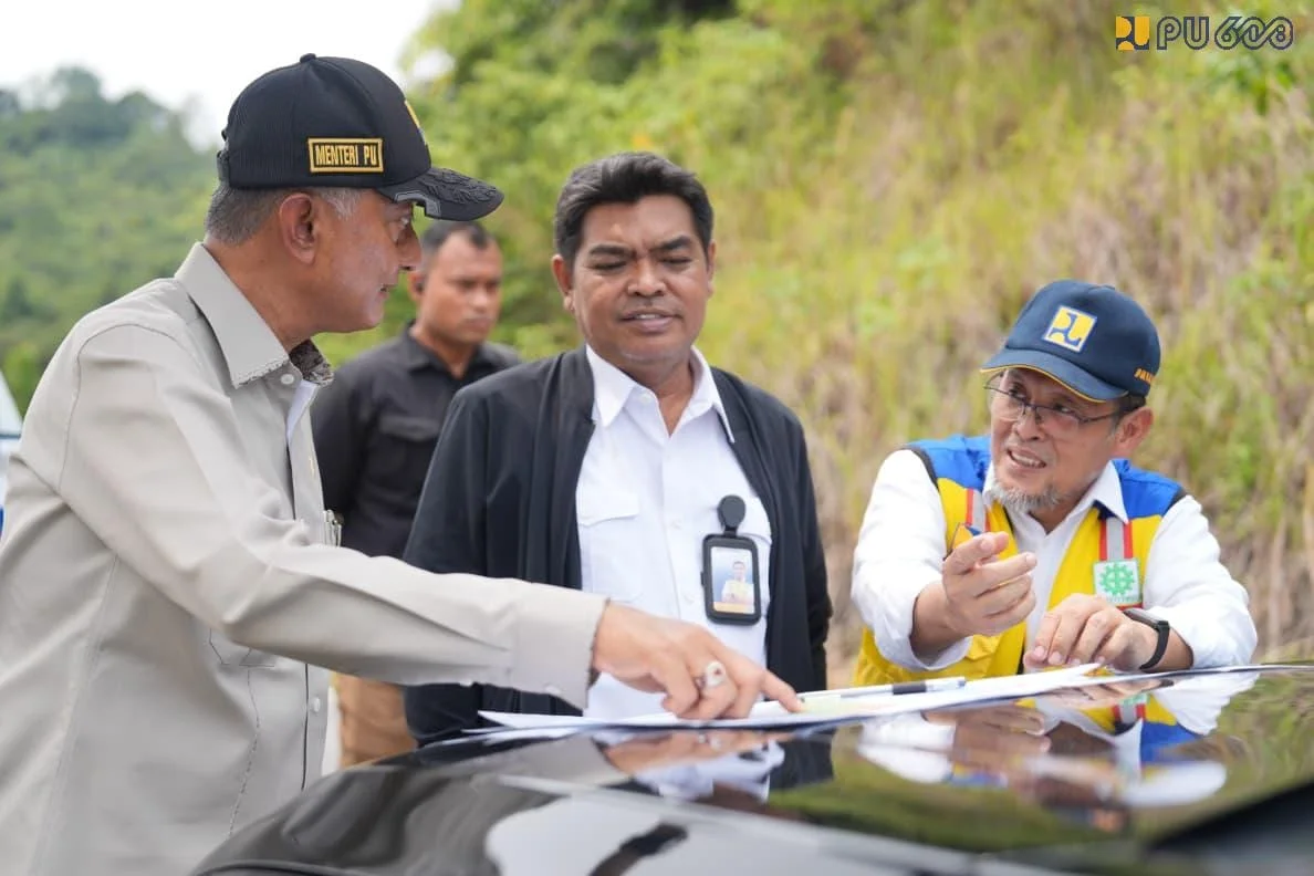 Kementerian PU mempercepat pembangunan jalan perbatasan Kalimantan-Malaysia