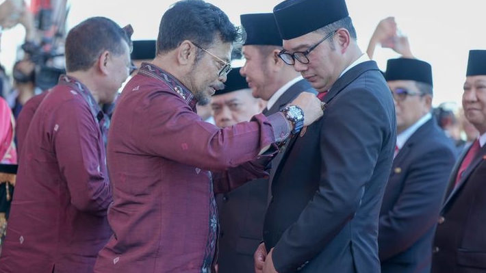 Penas Petani Nelayan XVI, Gubernur Ridwan Kamil Raih Penghargaan Satyalencana Wira Karya