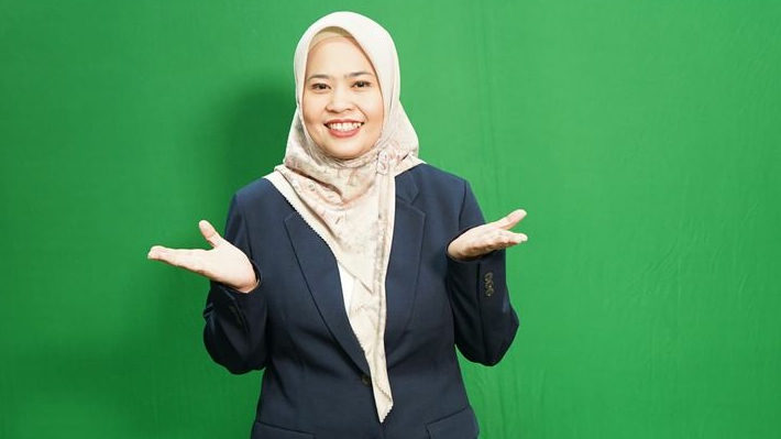 Safira STP,. MM., Kegigihan dan Profesionalitas Membawanya ke Tanah Suci