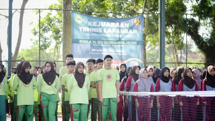 Buka Kejuaraan Tenis Lapangan se-Priangan Timur, Uu Ruzhanul: Wadah Pembinaan Atlet