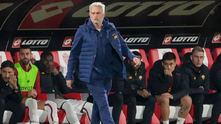 Jose Mourinho Sebut Daniele Chiffi Wasit Terburuk Dalam Karirnya, Usai Roma Diimbangi Monza