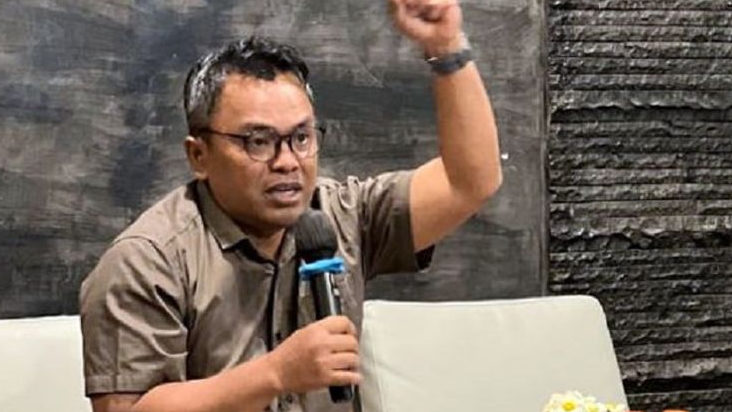 Islah Bahrawi Ungkap Nama Pak Menteri Sering Disebut di Dakwaan Judol, Uang Disamarkan Bingkisan Kopi