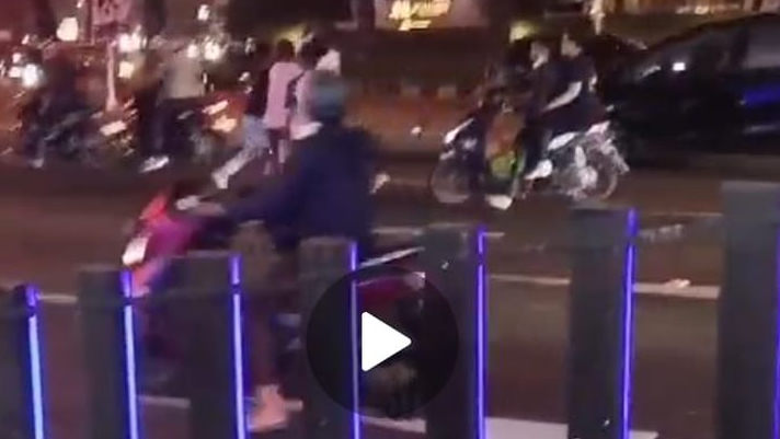 Pelatih MMA Dikeroyok Ramai-ramai Diduga Debt Collector, Lerai Perkelahian di Gading Serpong