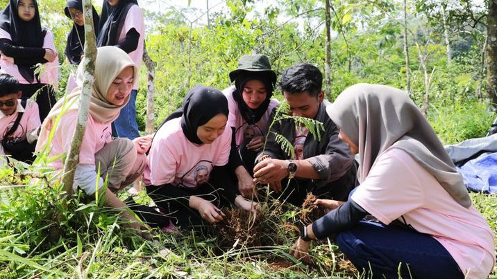 Suarakan Ekofeminisme, Srikandi Ganjar Jabar Ajak Perempuan Peduli Lingkungan