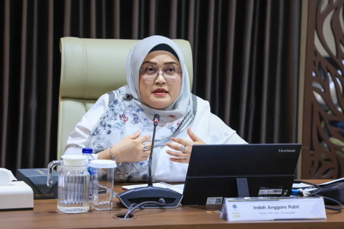 Dirjen PHI dan Jamsos Kemnaker, Indah Anggoro Putri, mengingatkan pekerja agar tidak mudah percaya pada informasi yang mengatasnamakan Kemnaker.