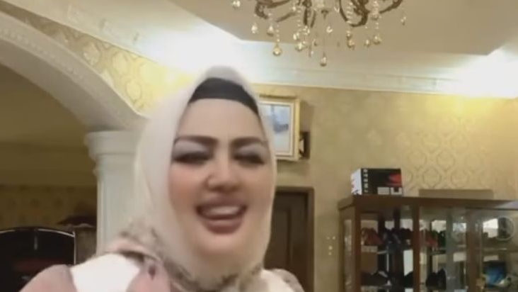Kades yang Ikut Aksi di Depan DPR Terciduk, Tak Disangka Kehidupannya Hedon Banget