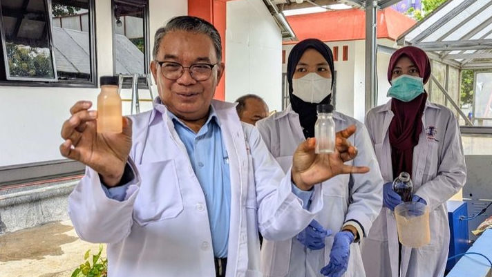 Inovasi Profesor Undip, Ubah Air Limbah Industri Jadi Jernih dengan Teknologi Plasma Ozon