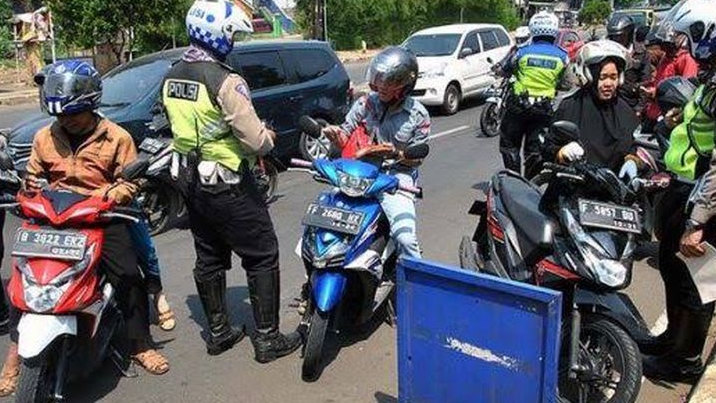 Larang Polantas Gelar Razia, Polri : Tilang Manual Hanya Untuk Kurangi Pelanggaran Lalin